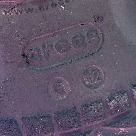 Red camo crocs - Picture 7 of 7